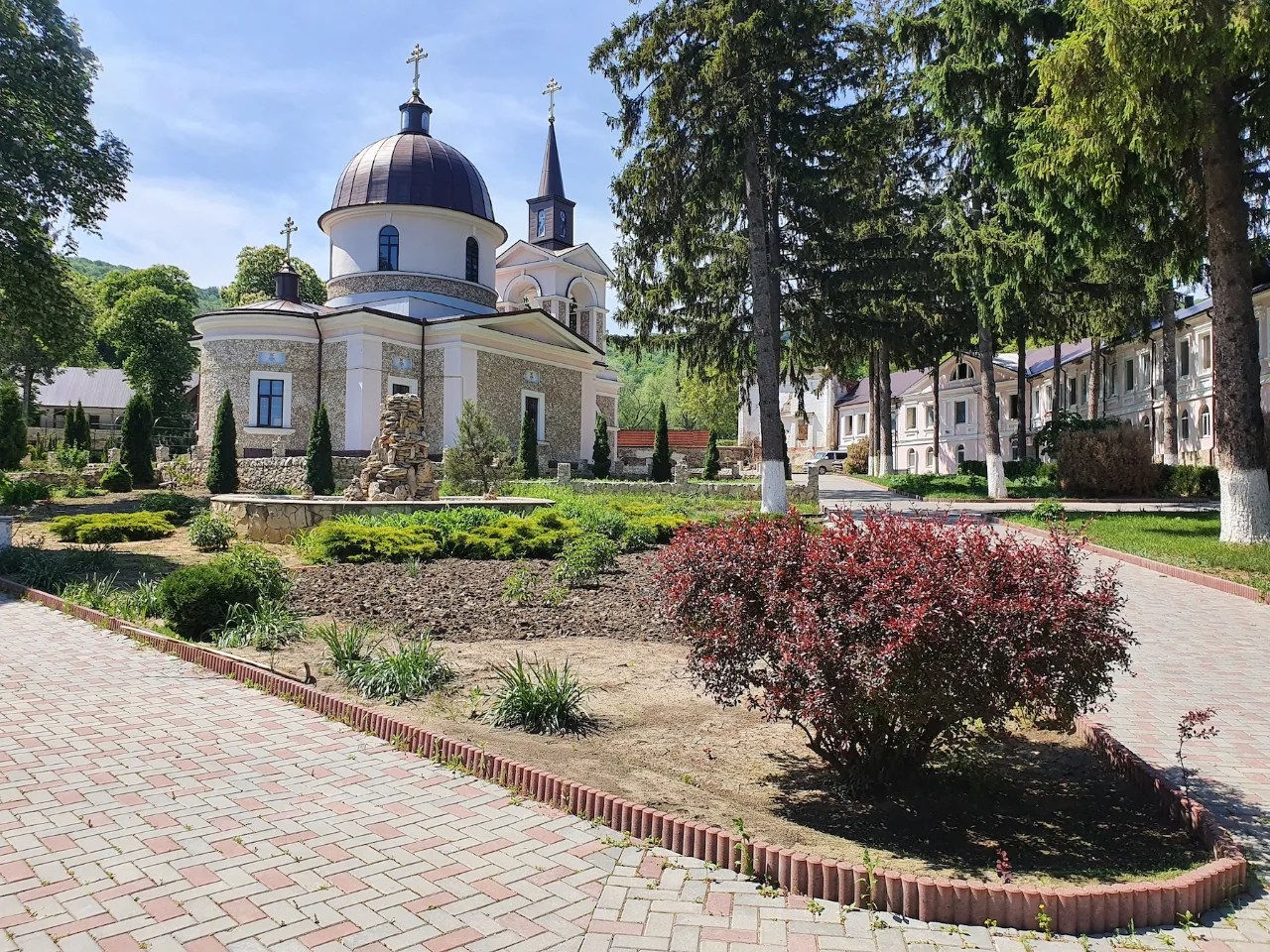 Fotografie: Mănăstirea Hîrjăuca