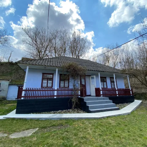 Fotografie: Pensiunea „La Beciul din Stâncă”