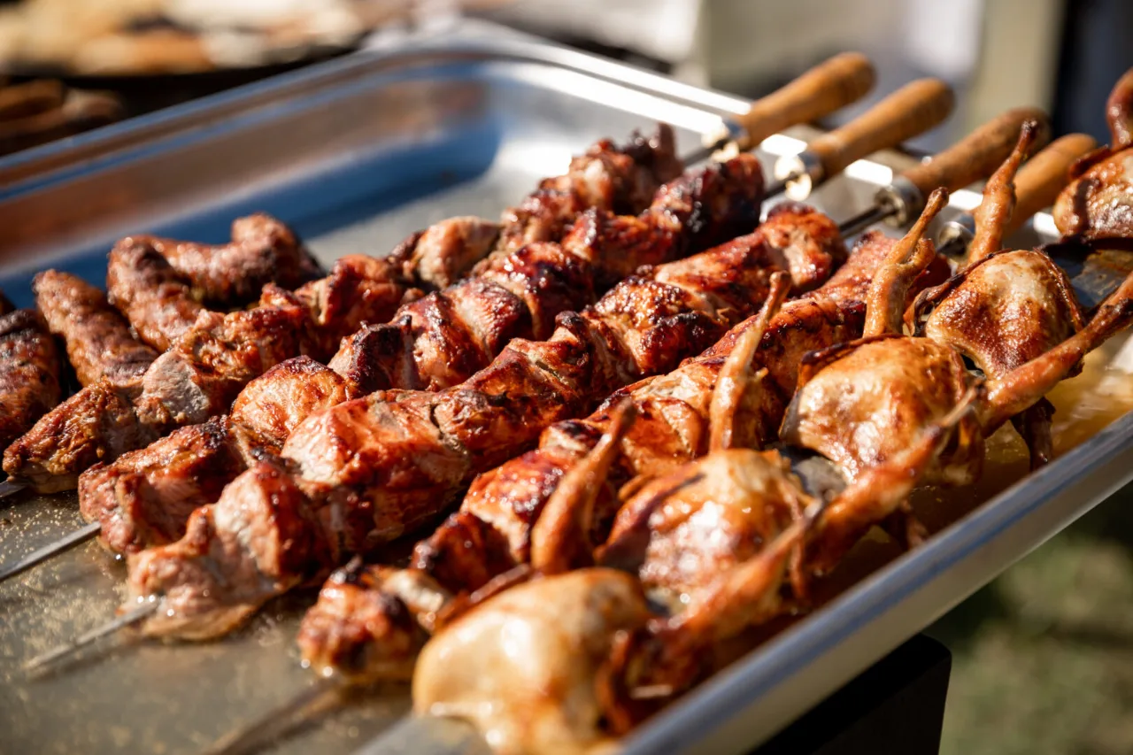 Deliciile gastronomice ale Moldovei: o călătorie prin bucătăria locală – 6