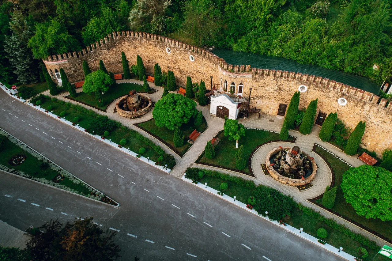 În explorarea celor mai frumoase peisaje ale Moldovei – 6